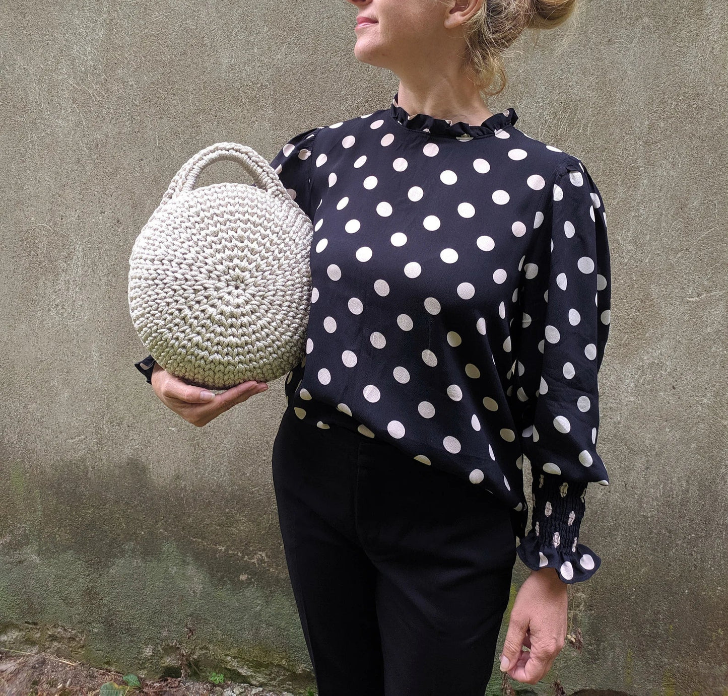 🌀 Round Crochet Bag Pattern – Modern & Easy! 🧶
