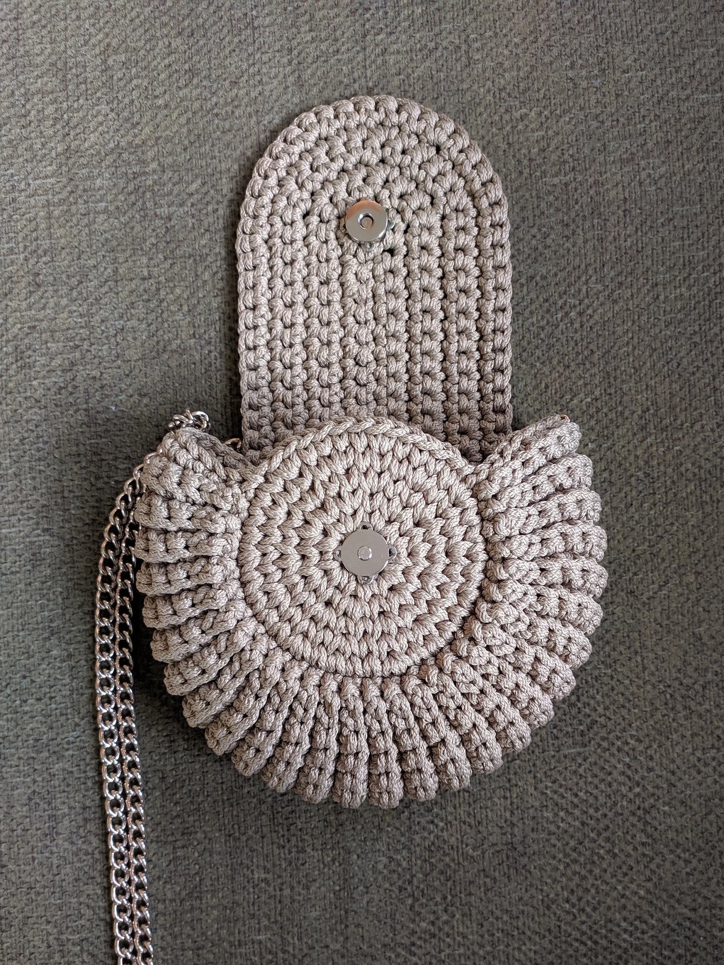 π° Oreo Shell Bag β Bold Texture, Easy Steps