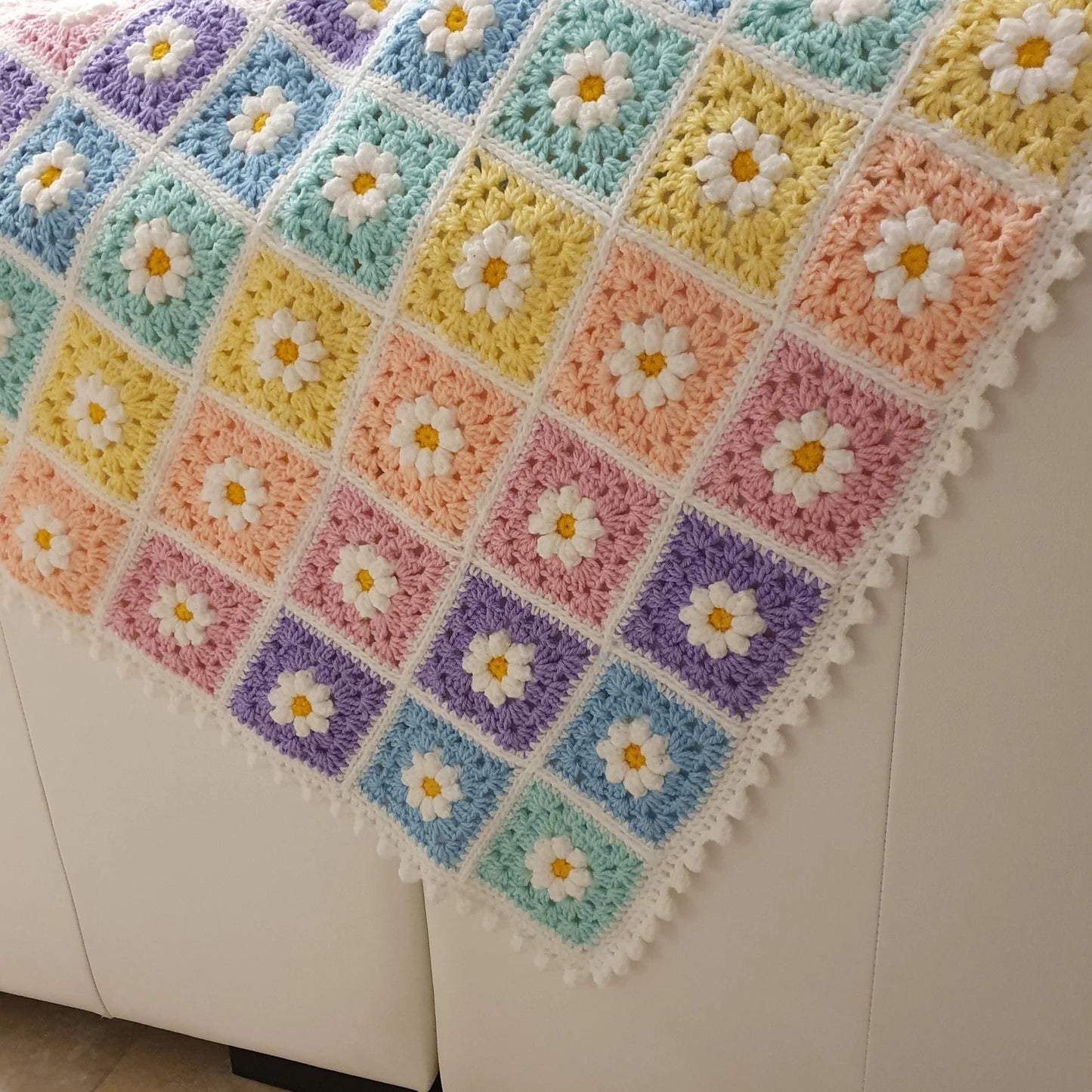 πΌ Daisy Dreams Blanket β Rainbow Granny Squares for Beginners π