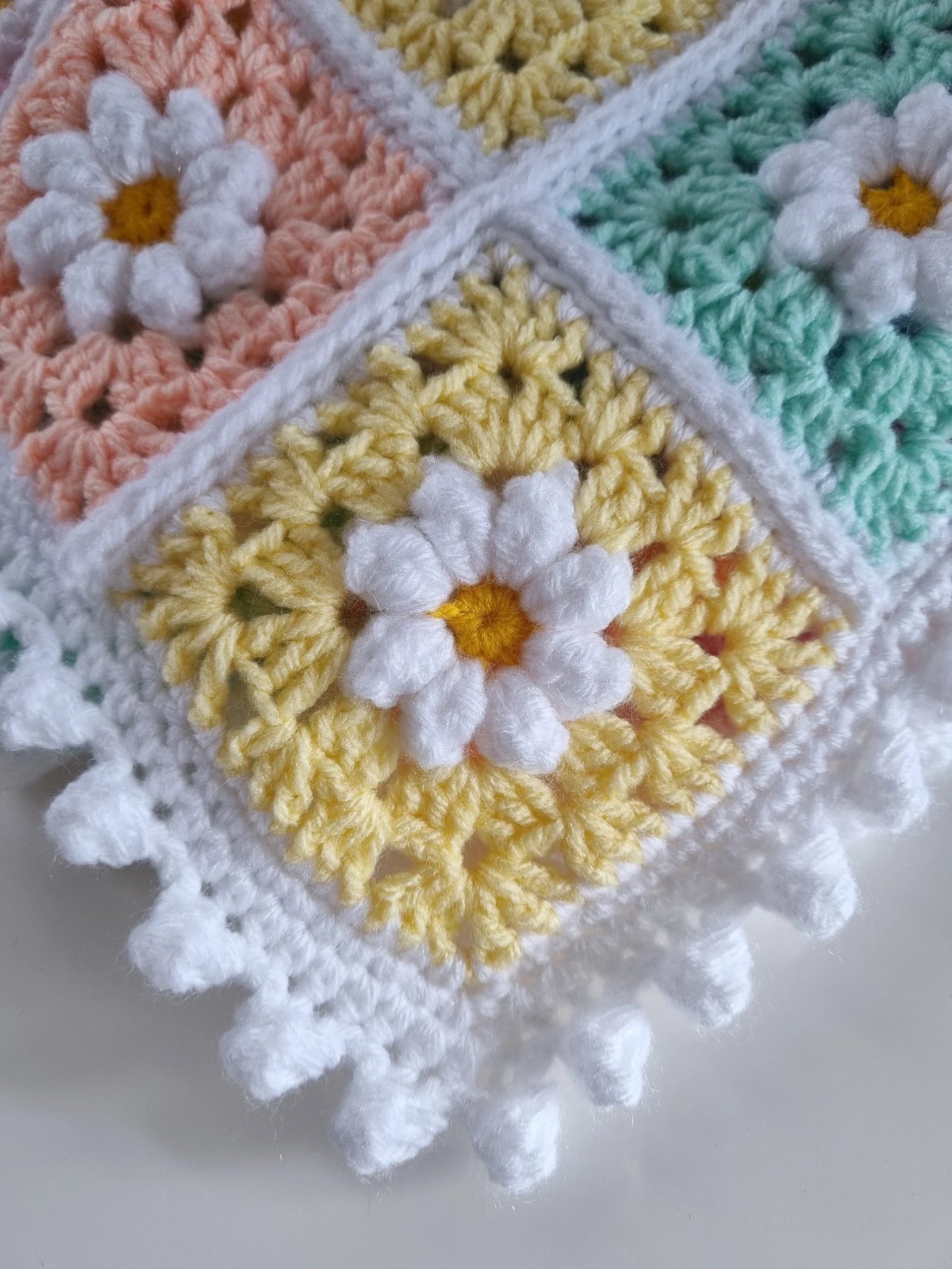 πΌ Daisy Dreams Blanket β Rainbow Granny Squares for Beginners π