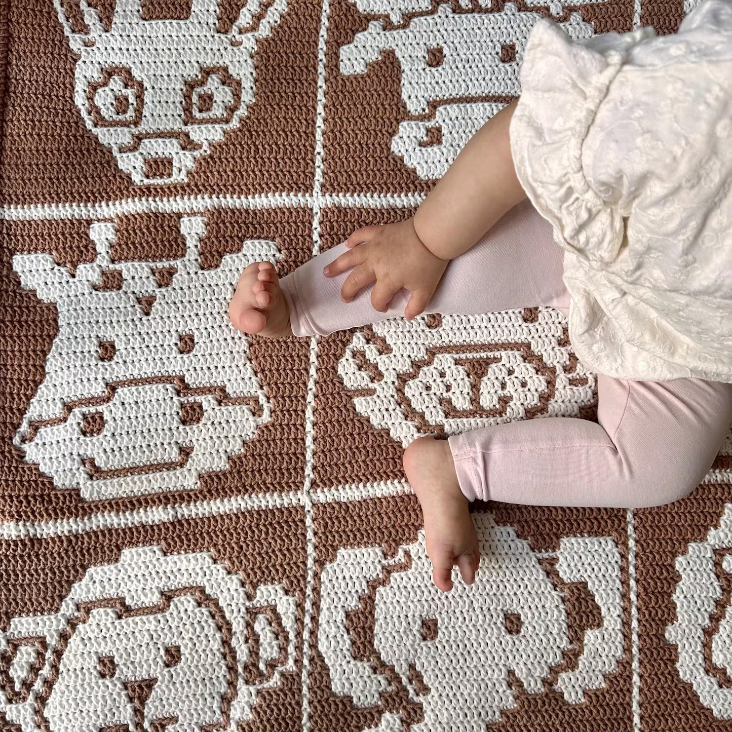 β¨ Safari Adventure Play Mat β Adorable Animal Mosaic Crochet Pattern π¦π¦π