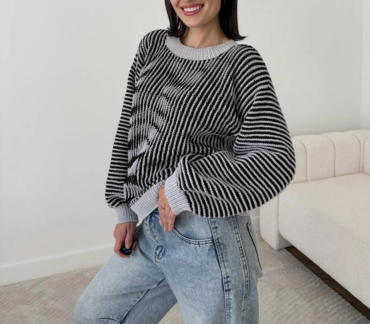 Tiger Illusion Sweater Knitting Pattern | XS–2XL