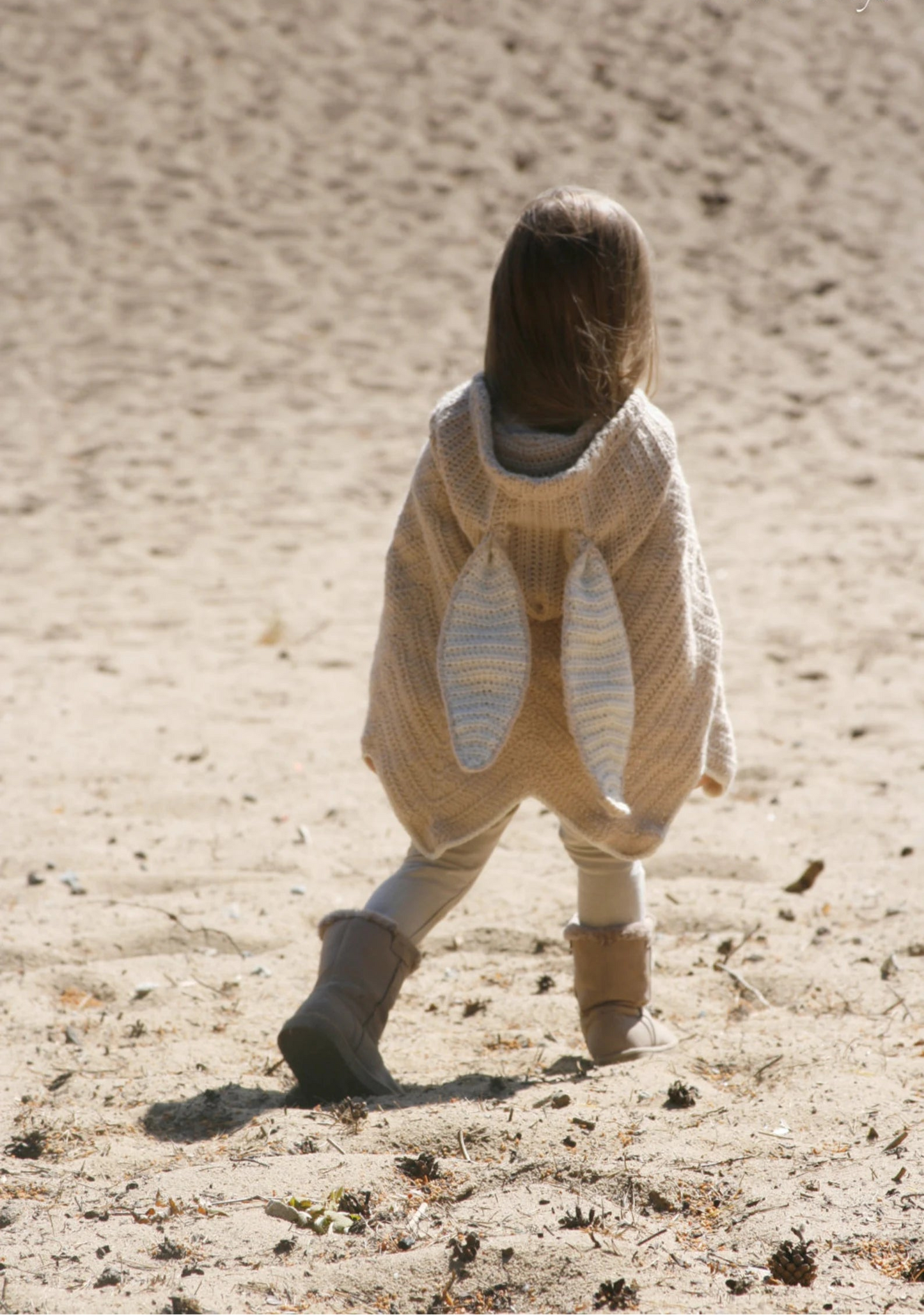 🐇🧶 Hooded Bunny Poncho Crochet Pattern – Kids Cape PDF ✨
