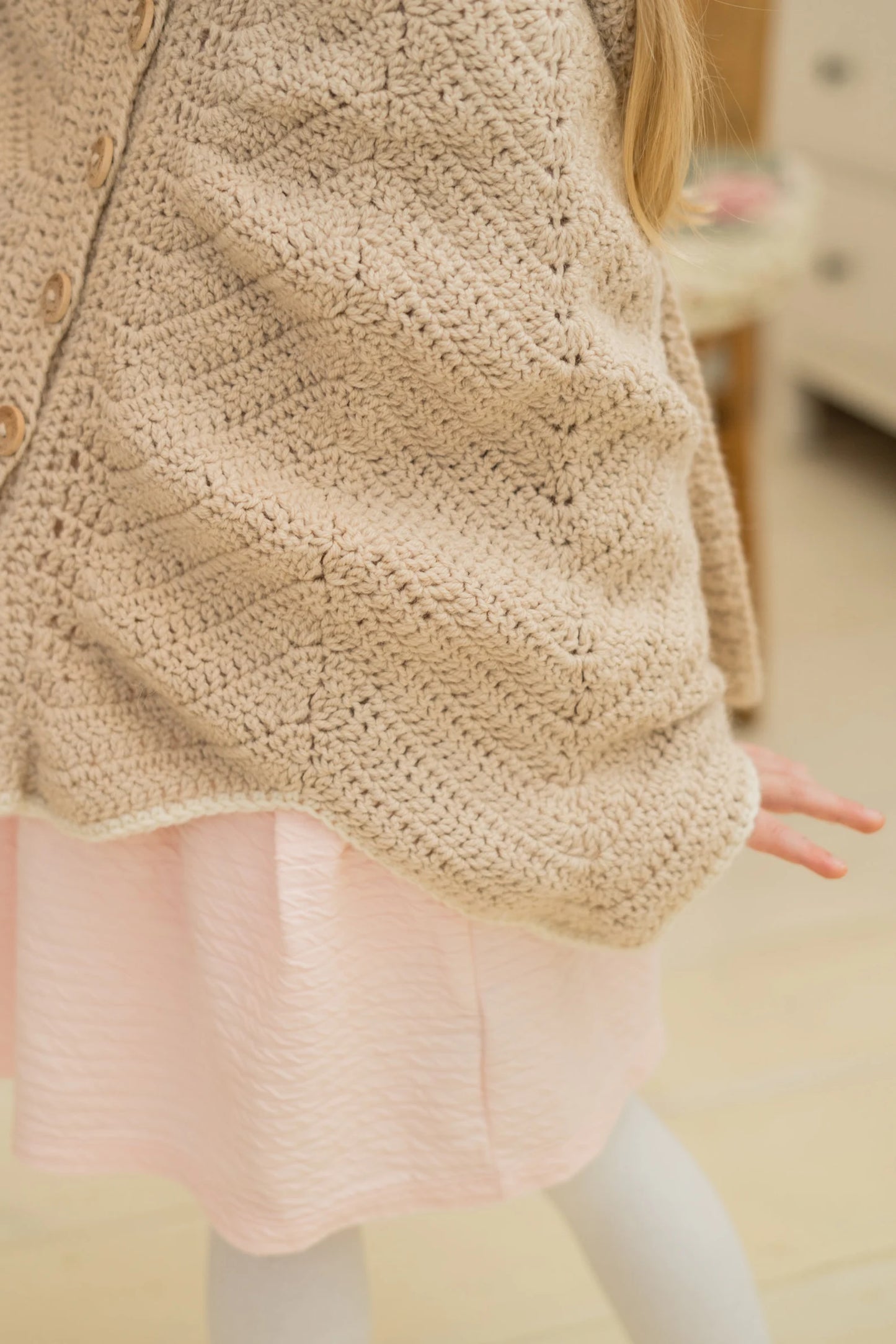 🐇🧶 Hooded Bunny Poncho Crochet Pattern – Kids Cape PDF ✨