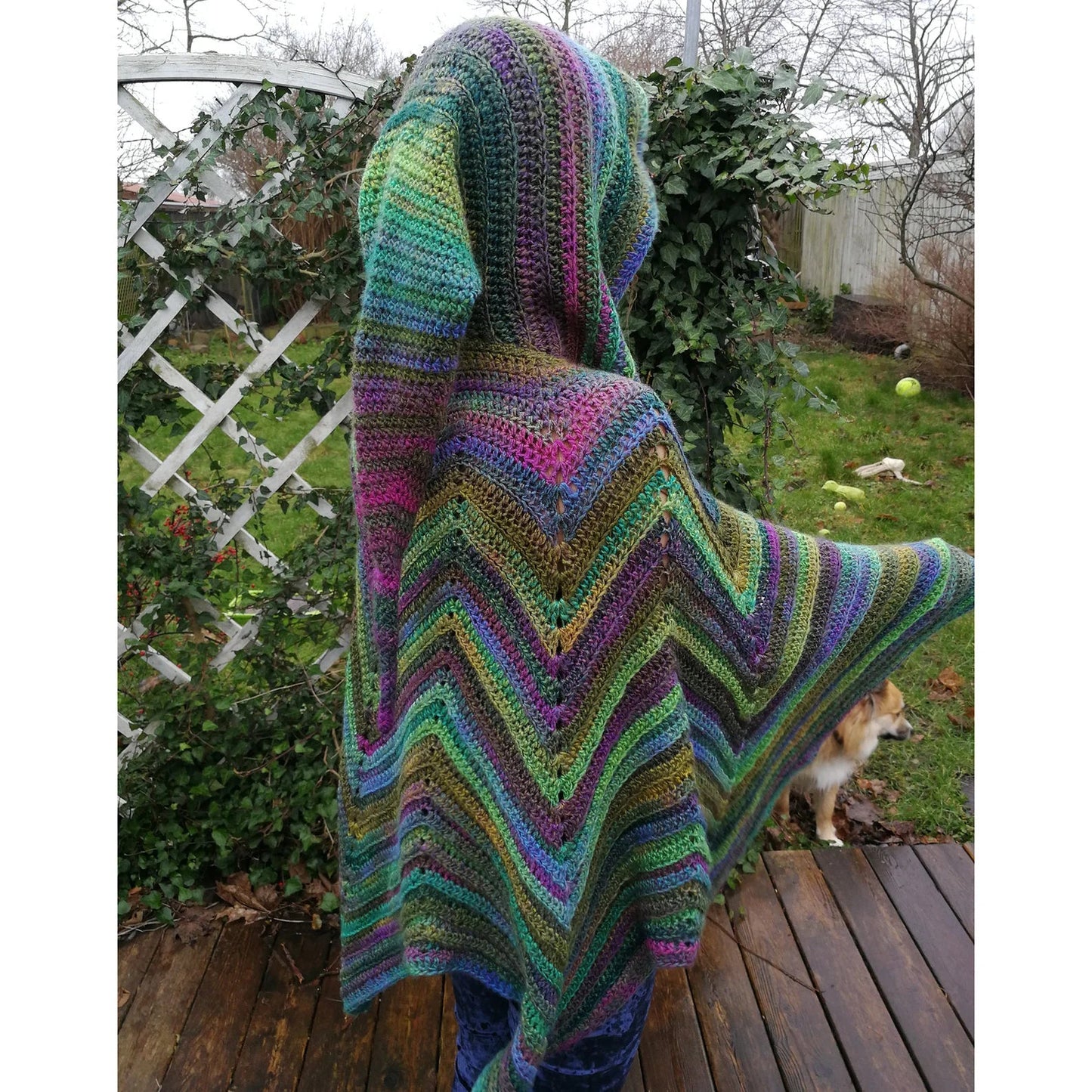 🌿 Pixie Hooded Cape – Easy Crochet