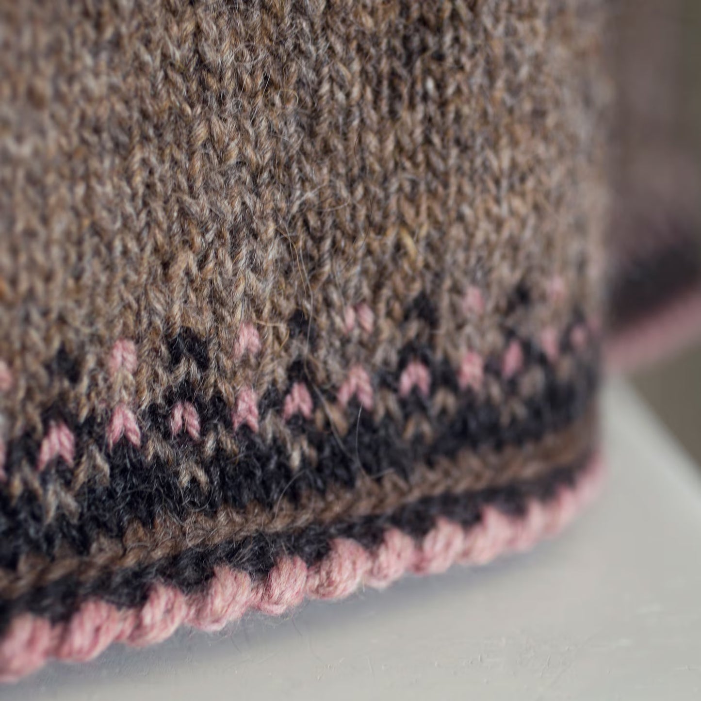 🖤🌹 Black Rose Sweater – Norwegian Knit Pattern PDF