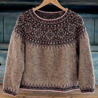🖤🌹 Black Rose Sweater – Norwegian Knit Pattern PDF