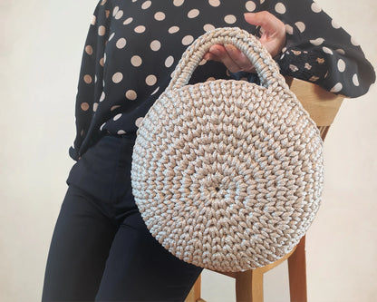🌀 Round Crochet Bag Pattern – Modern & Easy! 🧶