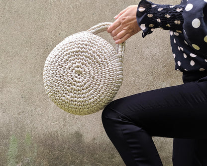 🌀 Round Crochet Bag Pattern – Modern & Easy! 🧶
