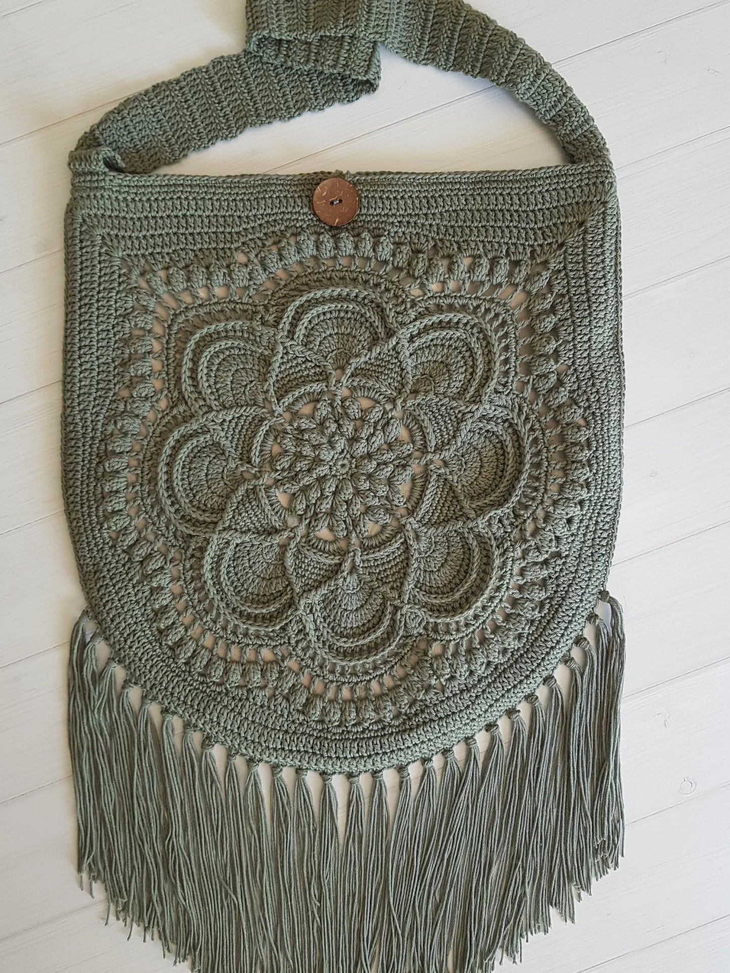 🌸 Delilah Boho Bag – Crochet Pattern with Fringe 🧶