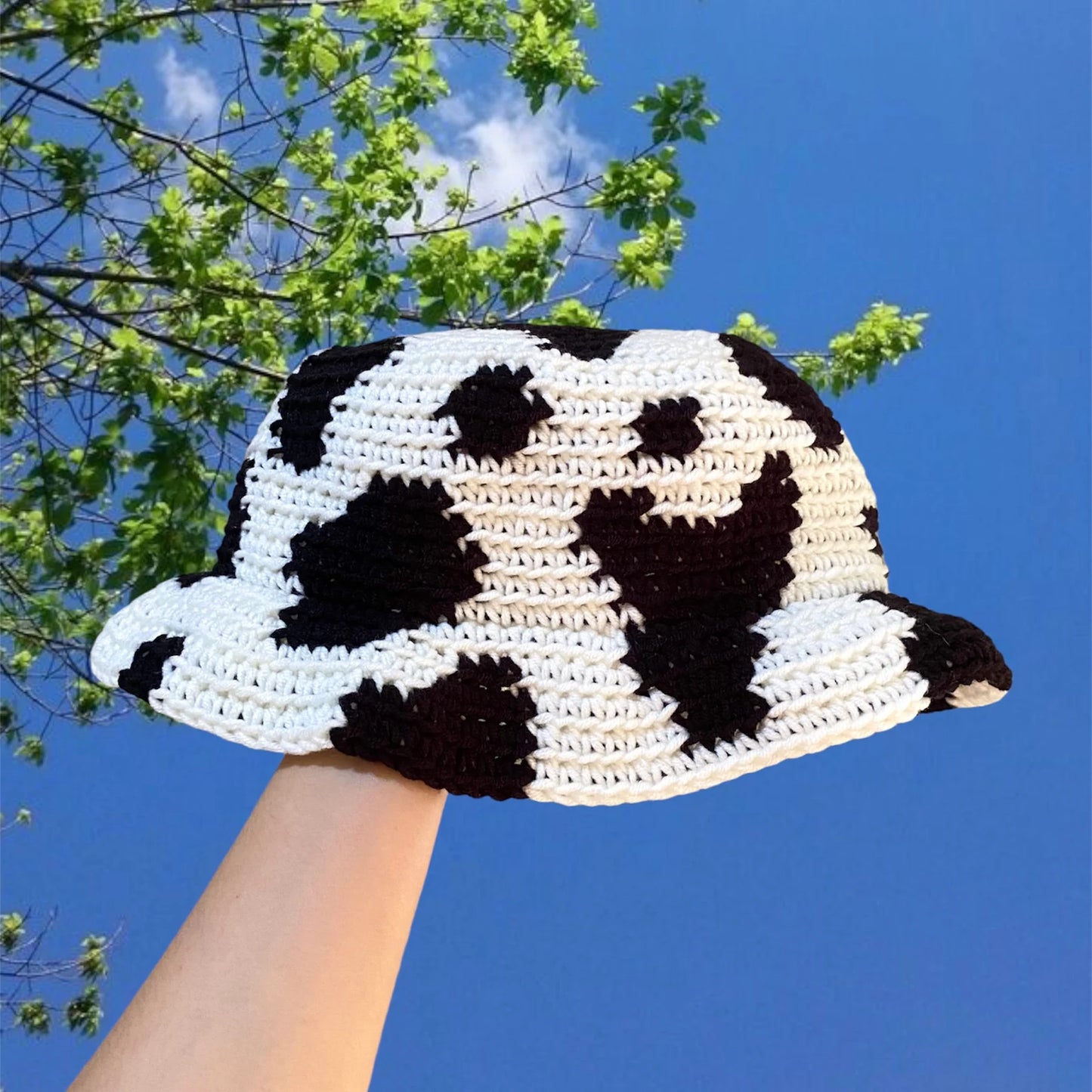 🐮 Moo Mood Bucket Hat – Crochet Pattern PDF
