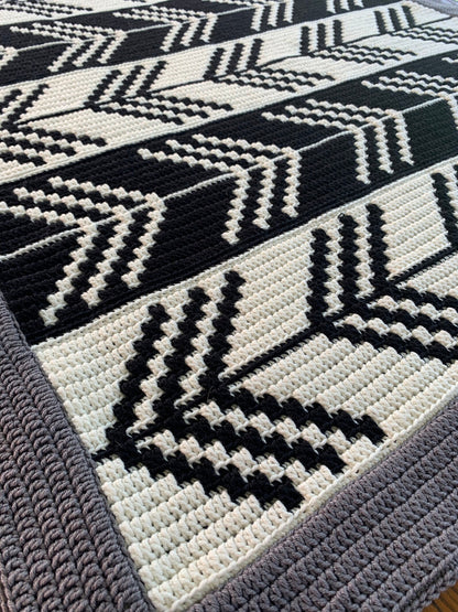 🧭 Mosaic Direction Blanket – Bold, Modern & Fun! 🧶