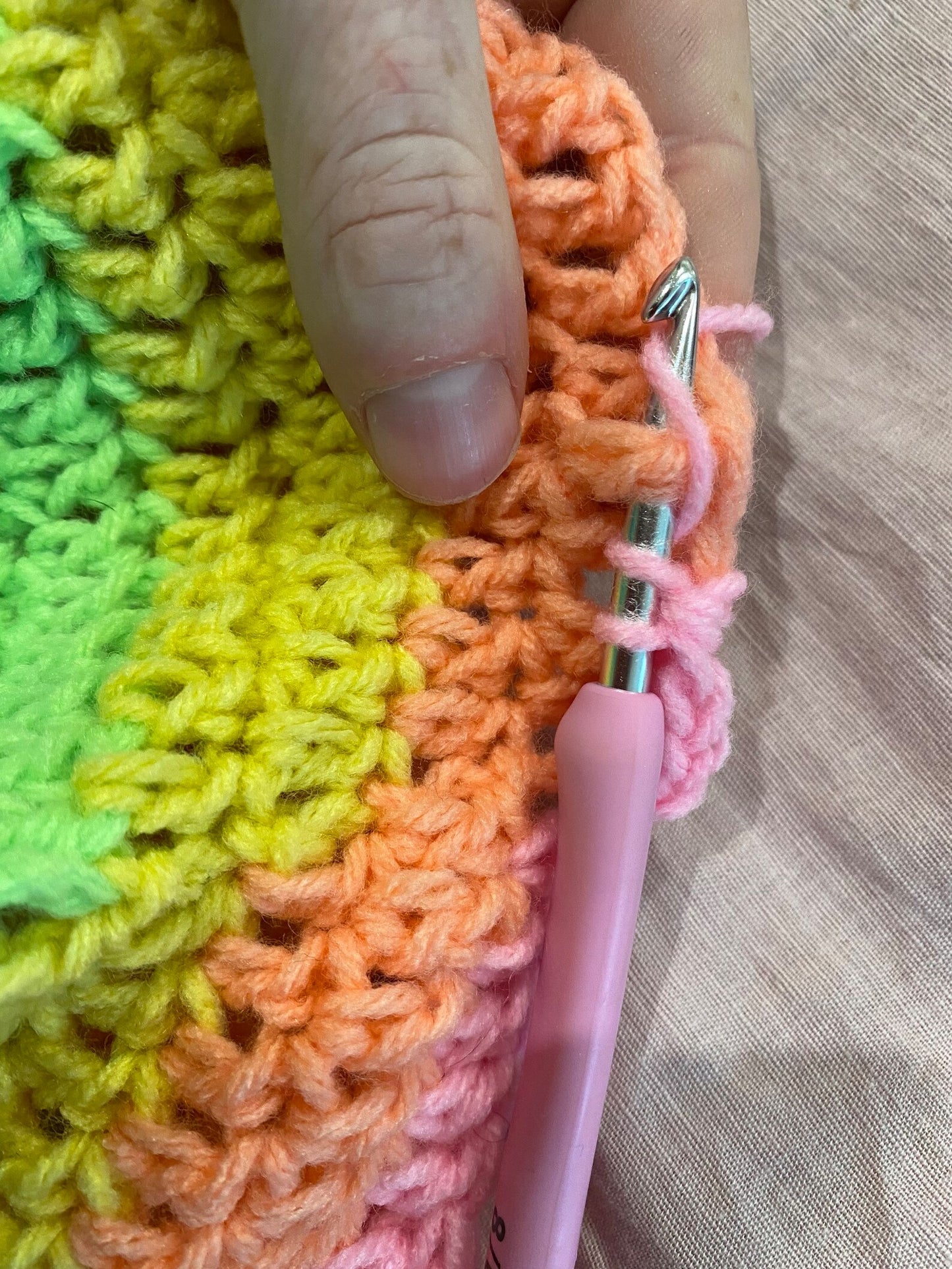 🔥 Cozy Skull Beanie – Easy Beginner Crochet Pattern 🖤💀