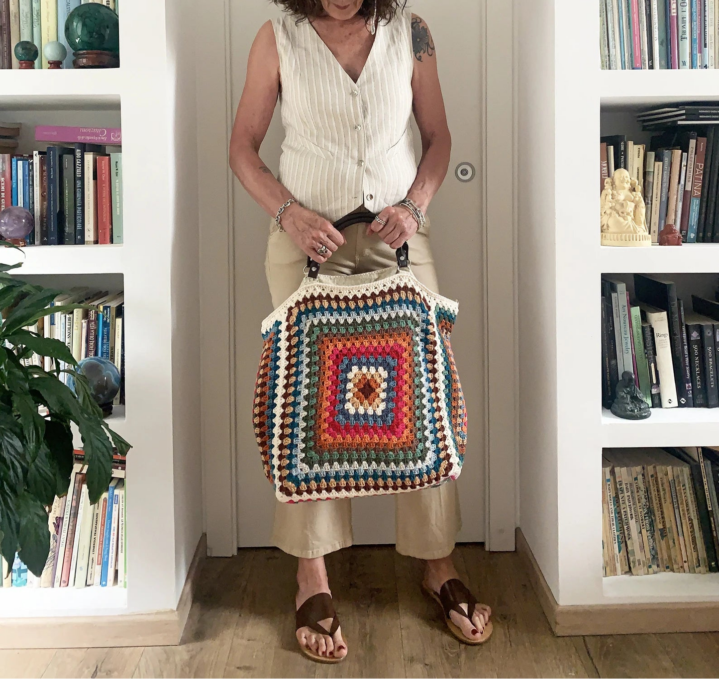 🧶 Granny Square Weekend Bag – Bold, Big & Beautiful ❤️👜