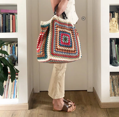 🧶 Granny Square Weekend Bag – Bold, Big & Beautiful ❤️👜