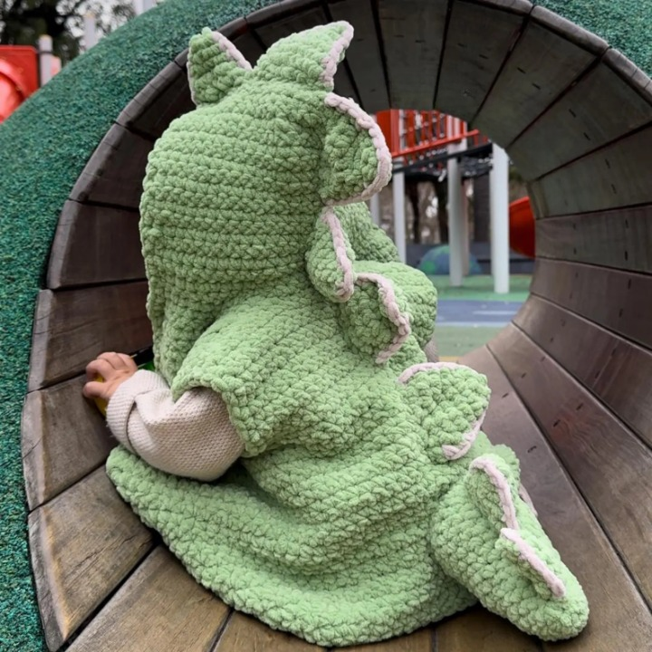 🦖 Kids Dinosaur Crochet Vest – PDF Pattern