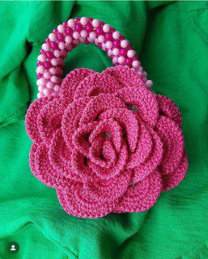 🌹 Crochet Rose Bag Pattern – Stunning 3D Flower Purse 👜✨