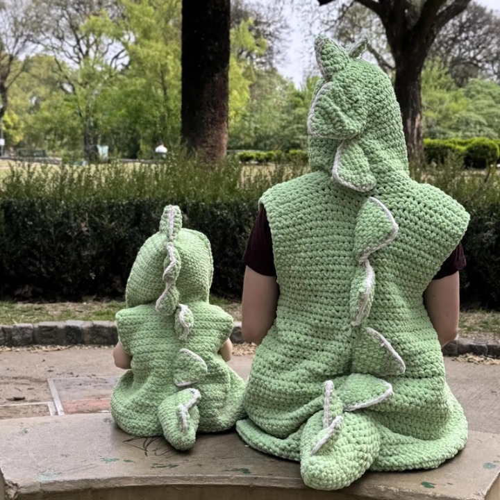 🦖 Kids Dinosaur Crochet Vest – PDF Pattern