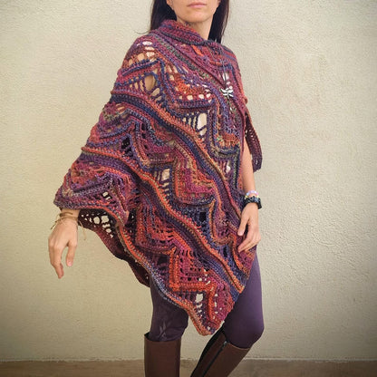 ☕ Rooibella Crochet Poncho – Cozy Texture, Stunning Look! 🌺