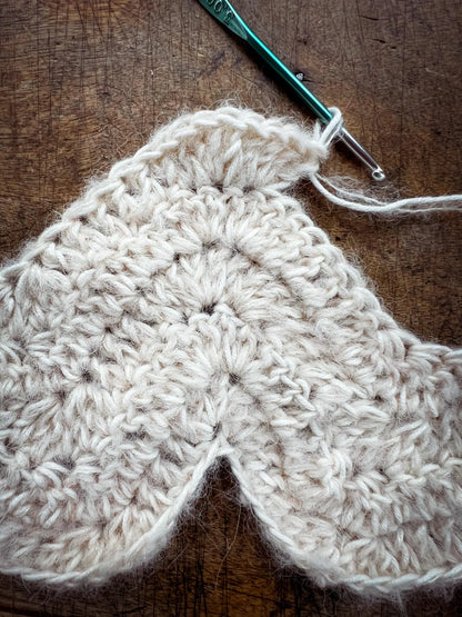 🐇🧶 Hooded Bunny Poncho Crochet Pattern – Kids Cape PDF ✨