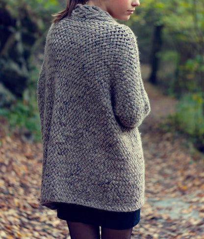 ✨ Dreamy Weave Cardigan – Oversized Knit Pattern 🧶